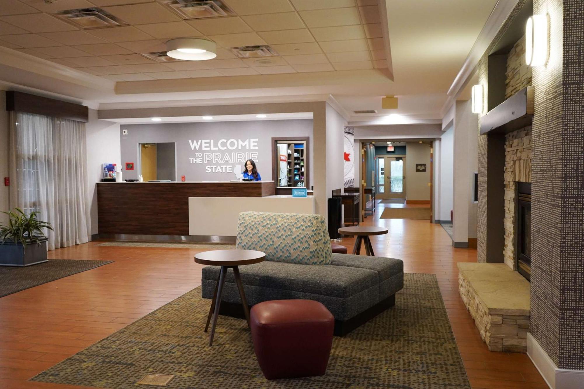 Hampton Inn & Suites Chicago/Aurora Zewnętrze zdjęcie